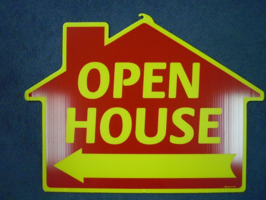 Open House Red/Yellow House Sha
