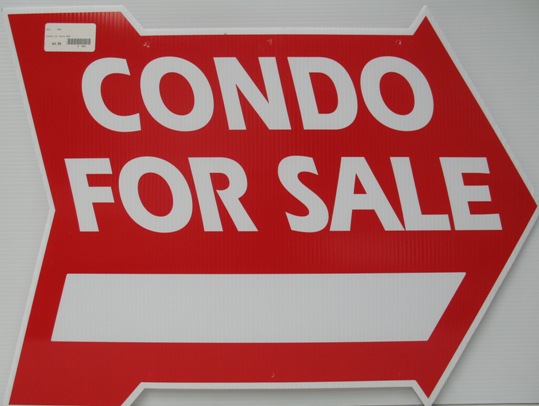 Condo for Sale Red